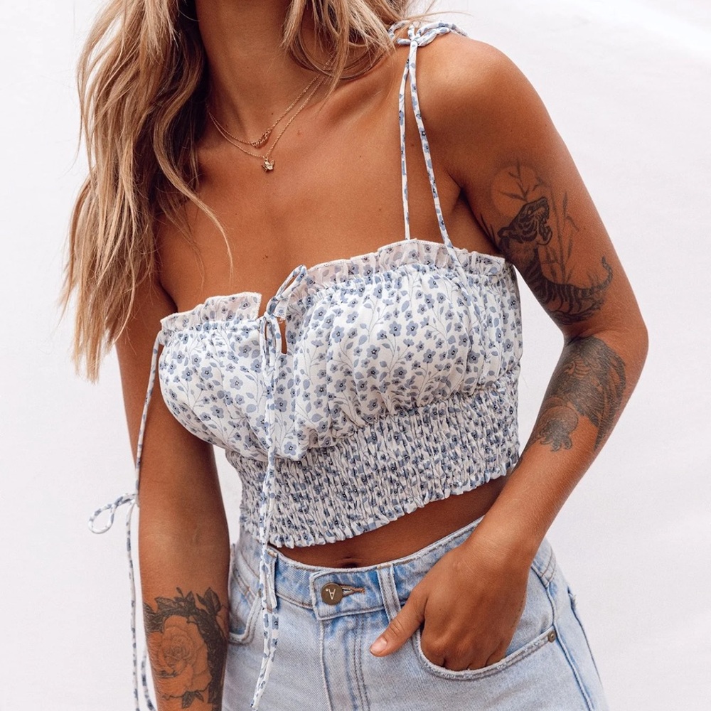 Princess Polly Blue and White floral Tie Tank Top